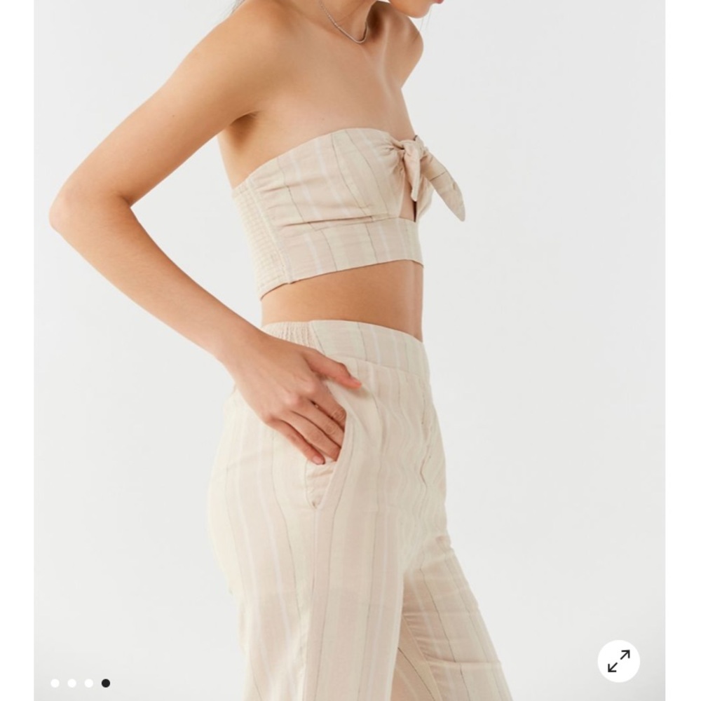 2/$10 Urban Outfitters Just In Time Tie Front Tube - Picture 4 of 10